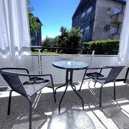 Apartament Mb